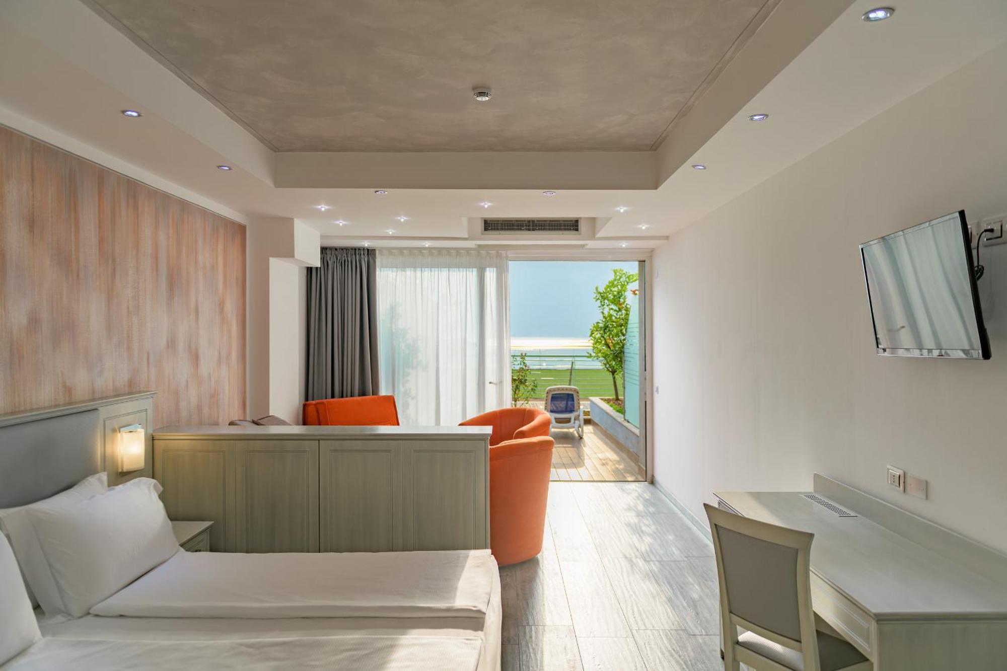 Garda Suite Hotel (Adults Only) Limone sul Garda Esterno foto